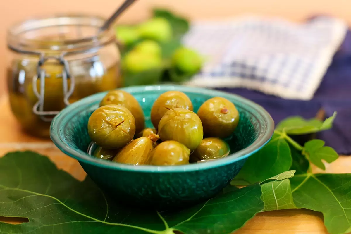 Doce de figo verde em calda como os de antigamente