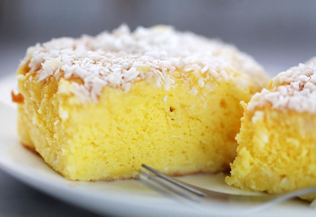 Bolo gelado molhadinho: irresistível