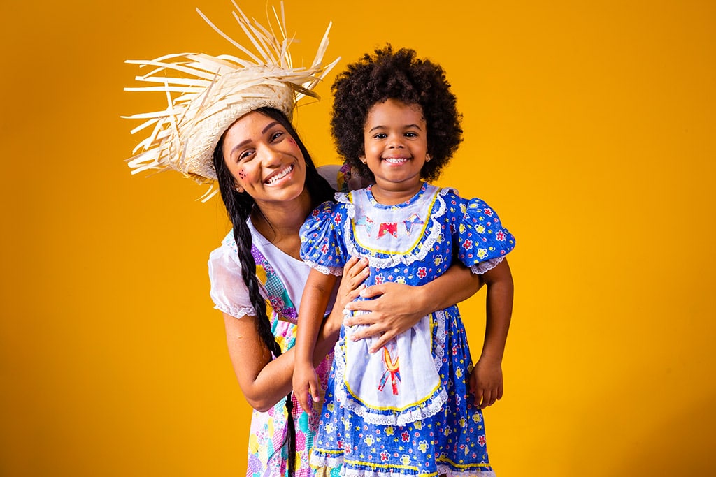 traje  para uma Festa Junina simples e barata