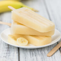 Picolé de banana caseiro: refrescante e saudável