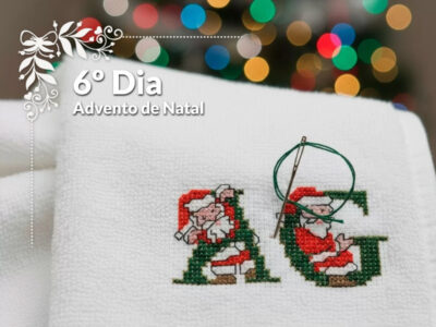 Monogramas em ponto-cruz com a magia de Natal