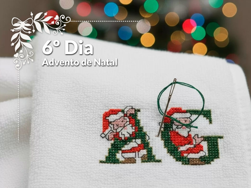 Monogramas em ponto-cruz com a magia de Natal